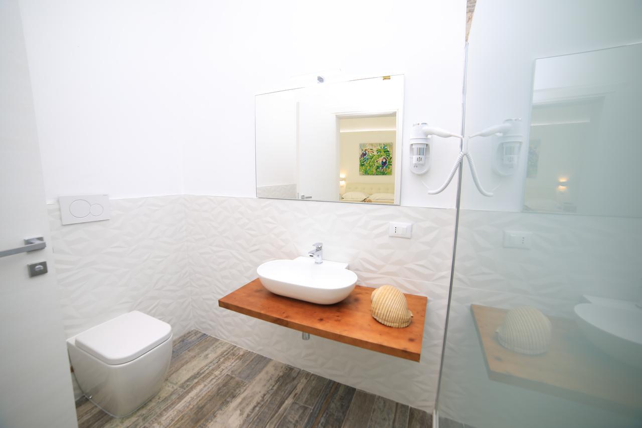 White Aurora Rooms Porto Cesareo Exterior foto