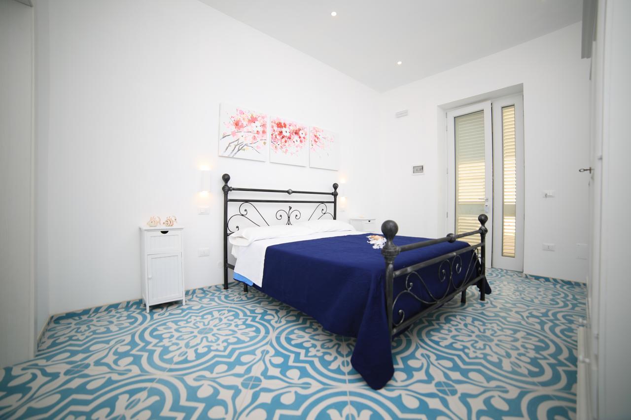 White Aurora Rooms Porto Cesareo Exterior foto